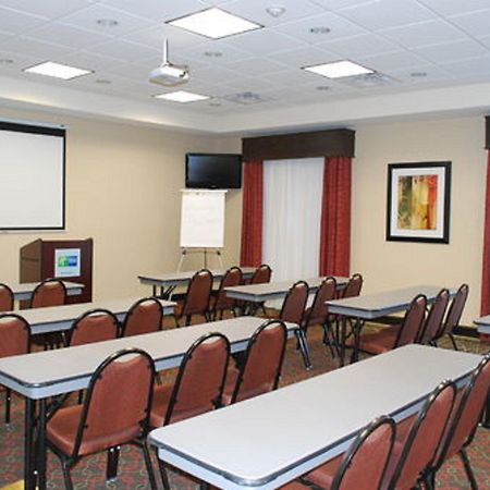Holiday Inn Express & Suites Houston South - Near Pearland By Ihg المظهر الخارجي الصورة
