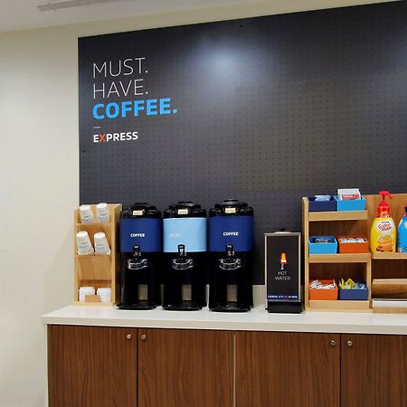 Holiday Inn Express & Suites Houston South - Near Pearland By Ihg المظهر الخارجي الصورة