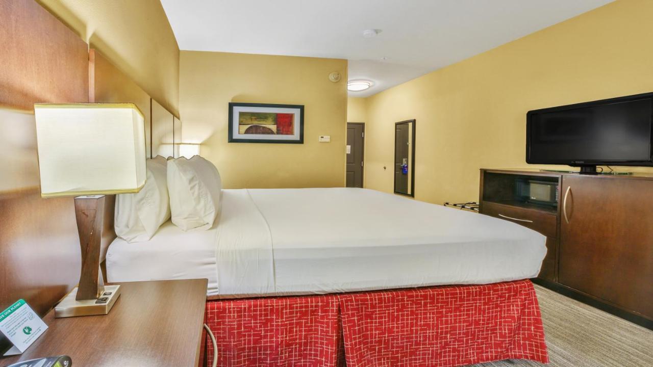 Holiday Inn Express & Suites Houston South - Near Pearland By Ihg المظهر الخارجي الصورة